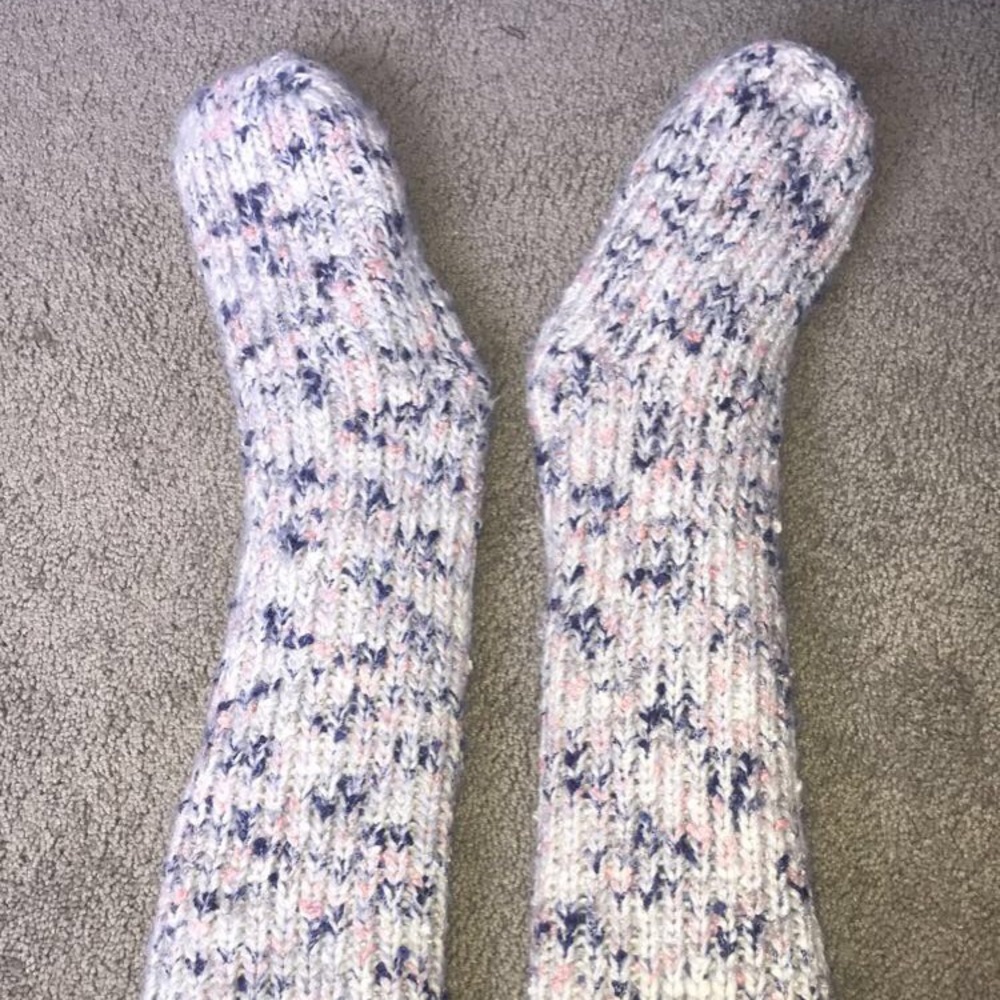 Reading socks